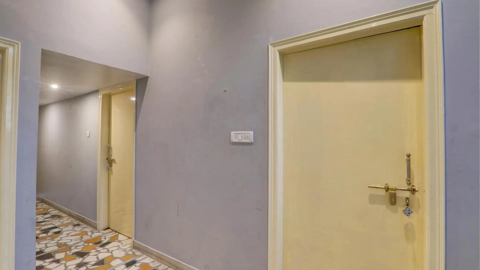 Hotel O Flagship Adbhut Moment Hotel Waranasi